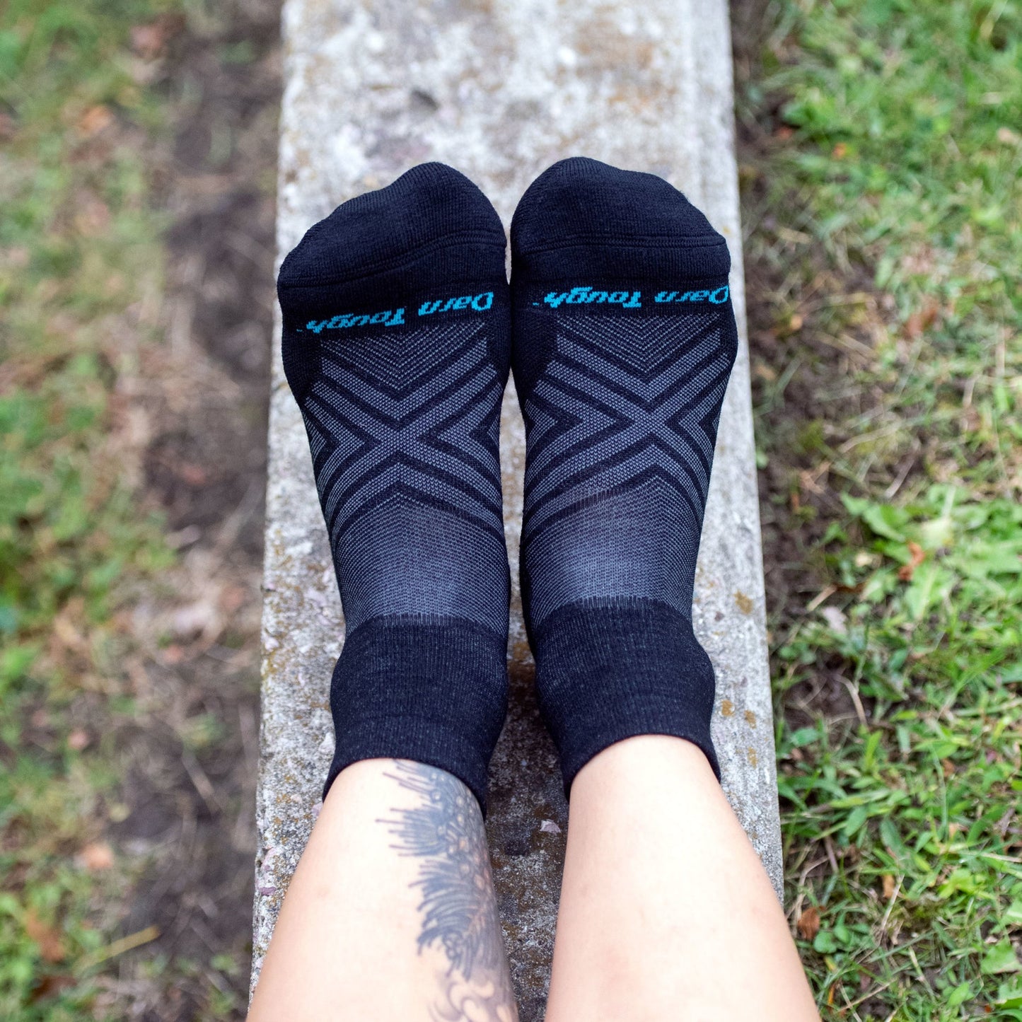 Darn Tough Women's Run Quarter Ultra-Lightweight Running Socks